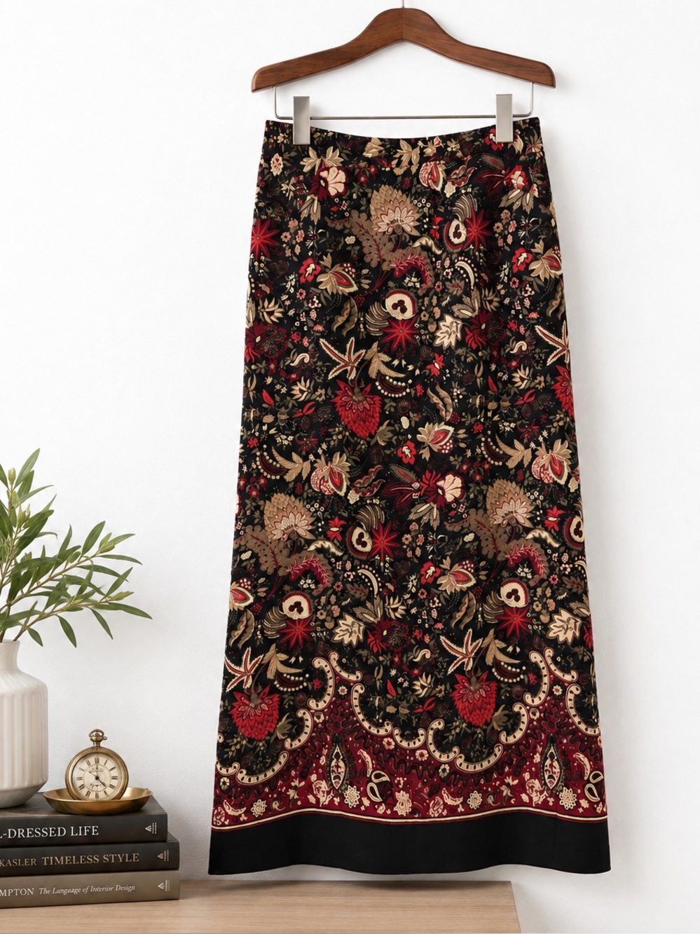 Vintage Dark Botanical Print Butter Soft Column Skirt M